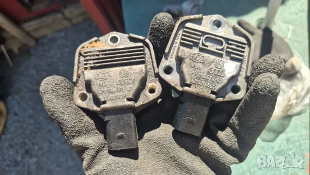 датчик ниво масло маслен VW/AUDI 1J0907660C 1J0907660B