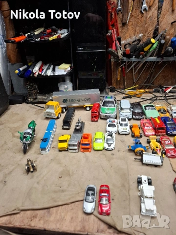 Продават се бирени камиончета и метални колички , снимка 6 - Колекции - 53436328