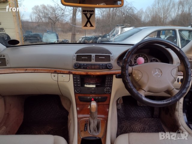 Mercedes E270 На части, снимка 7 - Автомобили и джипове - 35766835