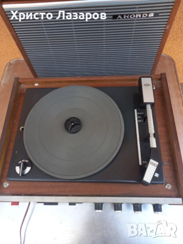 Грамофон Акорд Стерео , снимка 4 - Грамофони - 51392231