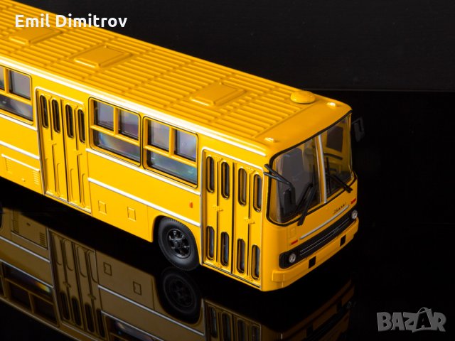 Умален модел на автобус Ikarus-260, в мащаб 1:43, снимка 9 - Колекции - 34843387