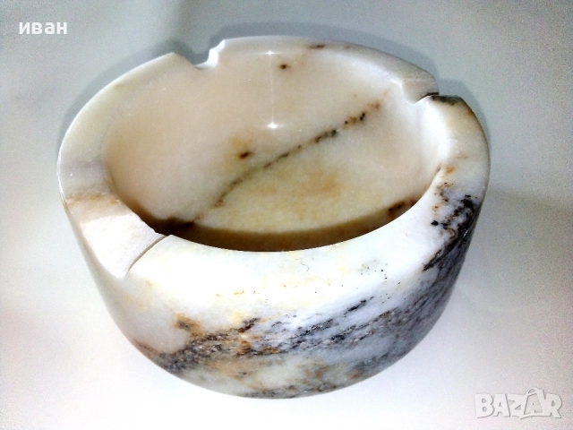 Стара мраморна кутия + голям масивен пепелник, снимка 2 - Антикварни и старинни предмети - 52921241