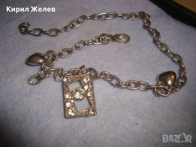 СРЕБРИСТА АРТ ГРИВНИЧКА с КРИСТАЛНА ВИСУЛКА и СЪРЧИЦА 26278, снимка 4 - Гривни - 36154950