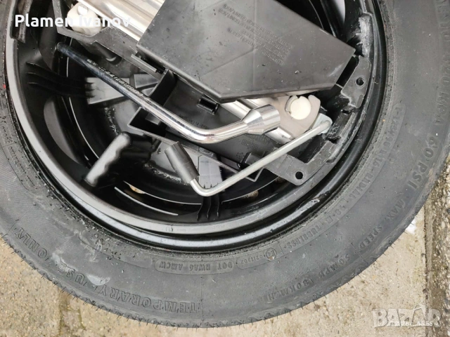 Резервна гума Патерица от Мерцедес Ц w204