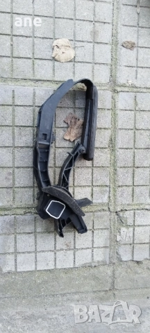 педал газ мерцедес E 220 CDI, снимка 2 - Части - 52505314