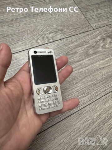 Sony Ericsson W890i Metal Walkman Уникален Отлично запазен, снимка 9 - Sony Ericsson - 55925450