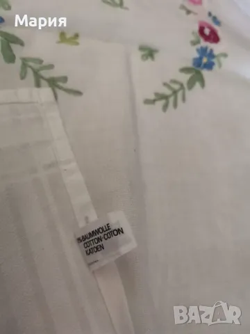 Покривка за маса тип тишлайфер с бродирани флорални мотиви, снимка 2 - Покривки за маси - 47587455