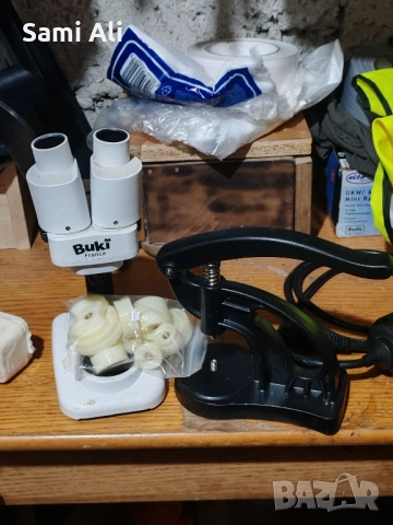 Стереомикроскопът Levenhuk 1ST е с бинокулярна глава, която, снимка 2 - Нумизматика и бонистика - 51952479