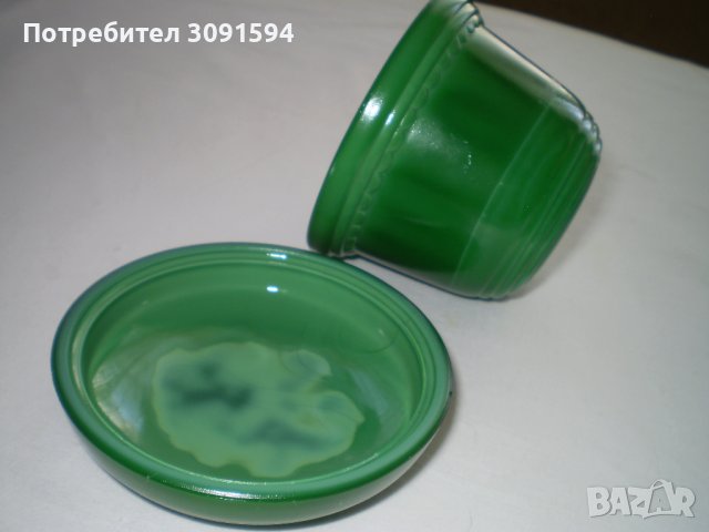 КУТИЯ зА БИЖУТА СТЪКЛО МАЛАХИТ произведено в Чихословакия, снимка 7 - Други ценни предмети - 41356014