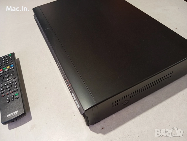SONY DVD Recorder RDR-HXD1070, снимка 9 - Плейъри, домашно кино, прожектори - 52773635