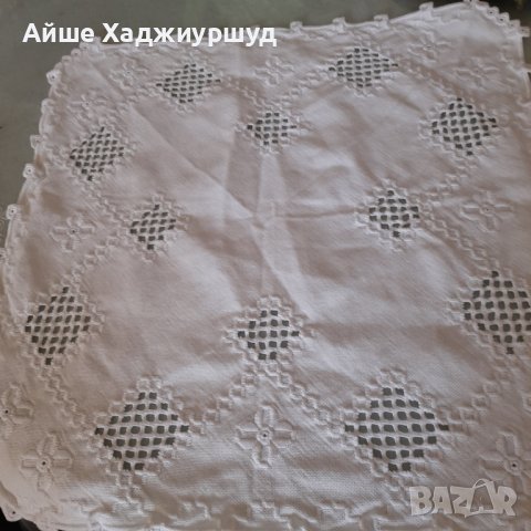 Покривка за малка маса, снимка 1