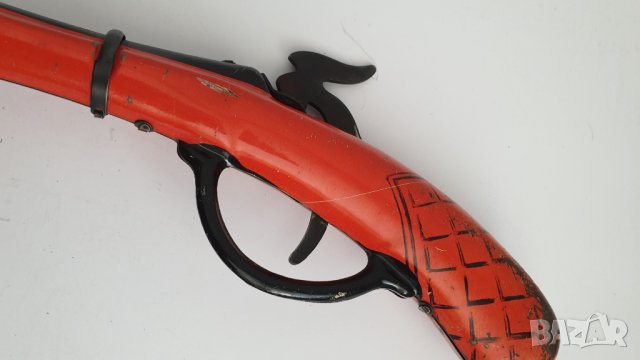Стара ламаринена играчка пистолет, снимка 3 - Колекции - 41696980