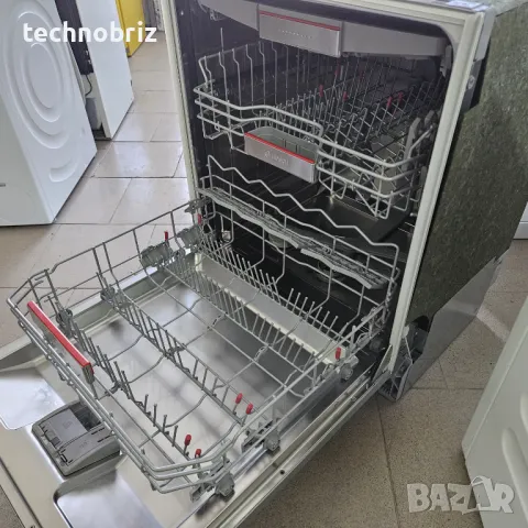 Немска инверторна съдомиялна за полу-вграждане Bosch Exclusiv - ГАРАНЦИЯ, снимка 7 - Съдомиялни - 49377510