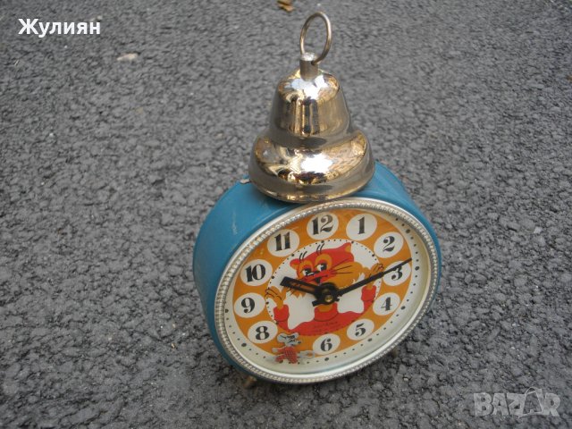 КОЛЕКЦИОНЕРСКИ АНИМИРАН БУДИЛНИК ЯНТАР КОТАРАКА ЛЕОПОЛД 