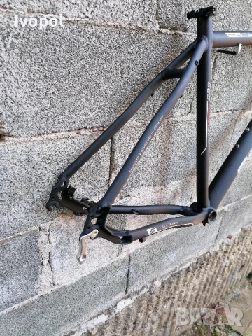 SERIOUS Гравел рамка, Made in Germany, снимка 5 - Части за велосипеди - 52344717
