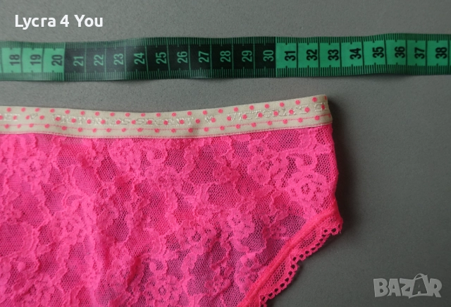 Victoria's Secret S розови дантелени бикини, снимка 8 - Бельо - 52459802