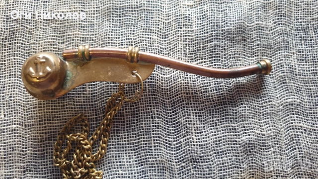 Оригинална боцманска свирка от бронз  и мед, снимка 2 - Антикварни и старинни предмети - 52219189