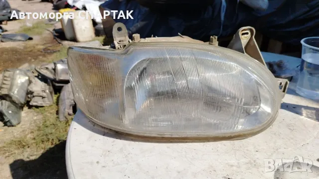 Фар Ford Eskort 96г
