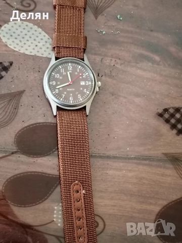 Продавам военни кварцови часовници с дата в различни цветове, с батерия., снимка 7 - Мъжки - 52059744