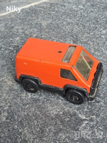 Ламаринена количка от соца 