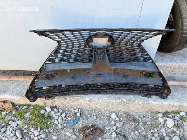 Предна решетка Lexus UX200, UX250H. F-Sport. 19-24г. 53101-76350/70. Оригинална. Лексус УХ. , снимка 3 - Части - 53782716