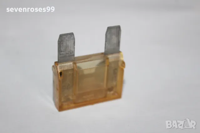 Бушон предпазител голям 80A цена за брой, снимка 2 - Части - 48699644