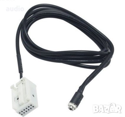 AUX кабел VW (Passat, Touareg, Golf V), снимка 1