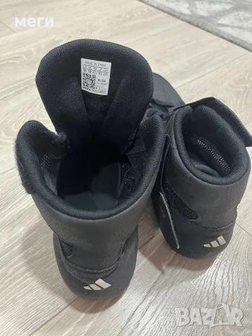 Мъжки оргинални  маратонки за бокс adidas, снимка 4 - Спортни обувки - 56151643