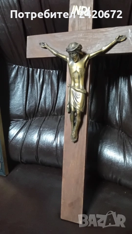 дървен кръст с разпятие., снимка 2 - Антикварни и старинни предмети - 53703601