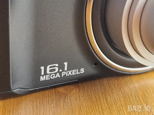 CASIO QV R-300, без забележка, работи перфектно. Батерията е в отлично състояние., снимка 5 - Фотоапарати - 49939007