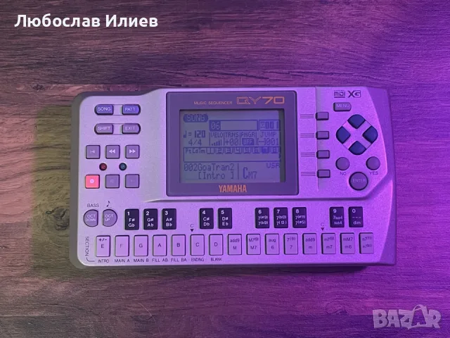 Yamaha QY-70 Синтезатор, Groovebox, Sequencer