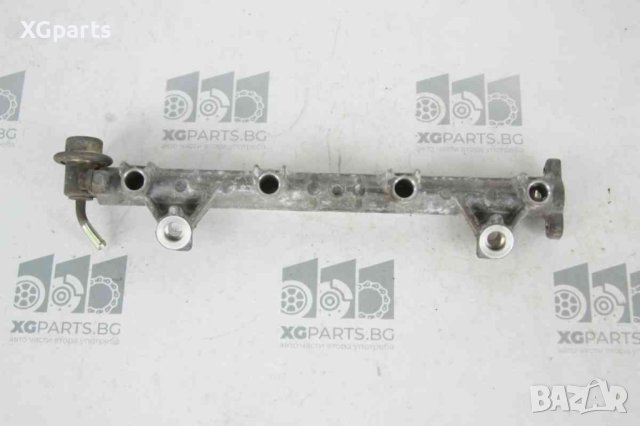 Бензинова горивна рейка за Mitsubishi Colt V 1.6i 103к.с. (1996-2003), снимка 2 - Части - 41506276