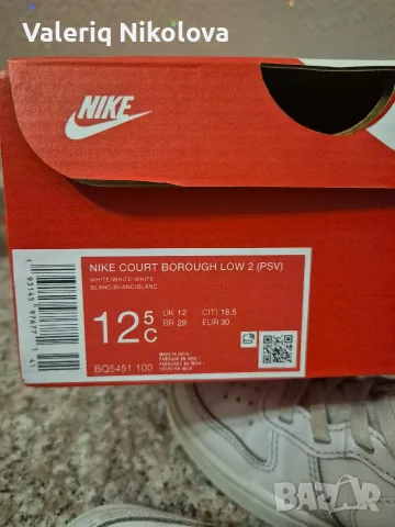 Детски маратони Nike 30, снимка 3 - Детски маратонки - 56377632