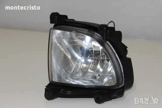 Десен халоген Kia Sportage JE (2004-2008г.) 922021F000 десен фар за мъгла Киа Спортейдж, снимка 2 - Части - 48646694