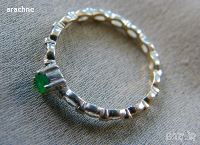 Американски сребърен ръчнокован пръстен с изумруд от планината Адирондак, снимка 5 - Пръстени - 44213314