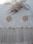 Ръчно бродиран копринен шал с български автентичен мотив, снимка 3