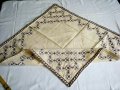 Каре с ръчна бродерия, снимка 5