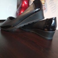 Дамски обувки, снимка 2 - Дамски ежедневни обувки - 35837990