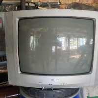 Продавам телевизор 21инча   от старите, снимка 1 - Телевизори - 41881591