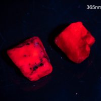 2 броя рубин със силна флуоресценция 18.4ct нешлифовани #7, снимка 1 - Други - 42091907