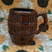 Сервиз троянска керамика-Голяма каничка и 5 чаши с дръжка, снимка 4 - Сервизи - 42496016