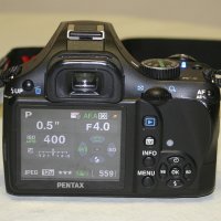 Фотоапарат Pentax K-x с обектив Pentax DAL 18-55, снимка 3 - Фотоапарати - 41478925