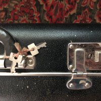 Чисто нов акордеон Weltmeister купуван 1985г., 60 баса, снимка 2 - Акордеони - 41481651