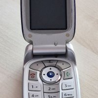 Motorola V550, снимка 2 - Motorola - 41372208