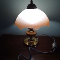 Ретро настолна лампа, снимка 2 - Антикварни и старинни предмети - 41930592
