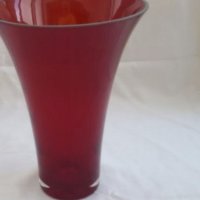 червена стъклена ваза , снимка 2 - Вази - 18345730
