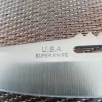 Продавам стилeн , красив ,автоматичен,сгъваем нож+фенерче.USA.Размерът е на снимките. , снимка 2 - Ножове - 42140884