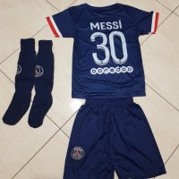 Детски екип Меси С шапка и калци 2021г детско Messi Psg, снимка 1 - Футбол - 34005261