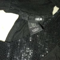 Черен топ с пайети на H&M, снимка 3 - Корсети, бюстиета, топове - 41641040