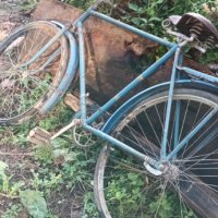 Старинно колело марка Лястовица , снимка 1 - Други ценни предмети - 41900960